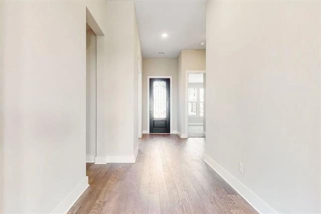 1432 Lawnview Dr