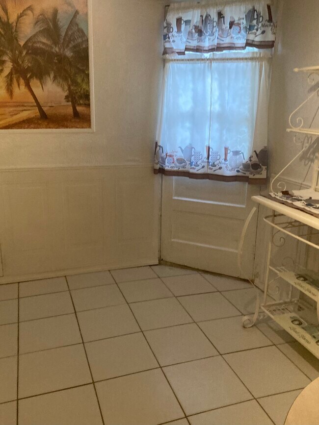 Photo - 15 Cross St Unit One bedroom