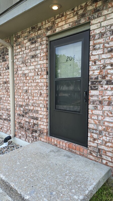 Photo - 204 NE Cedar Ct