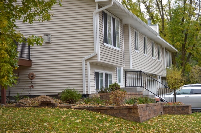 Photo - 288 97th Ln NE