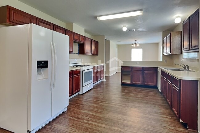 Photo - 19342 Little Pine Ln