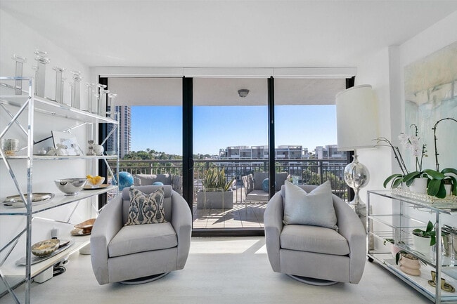 Photo - 3031 N Ocean Blvd Unidad 606