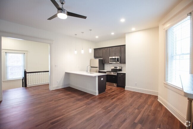 Building Photo - 1211 Porter St Unit APT #3