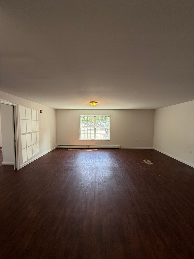 Photo - 661 Bell St Unit 1