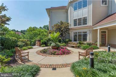 Building Photo - 2100 Ganton Green Unit B-G1 Rental