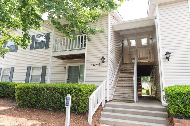 Photo - 2 Bed, 1 Bath Condo off Wendover Ave Greensboro, NC