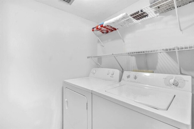 Photo - 2202 S Cypress Bend Dr Unit 903