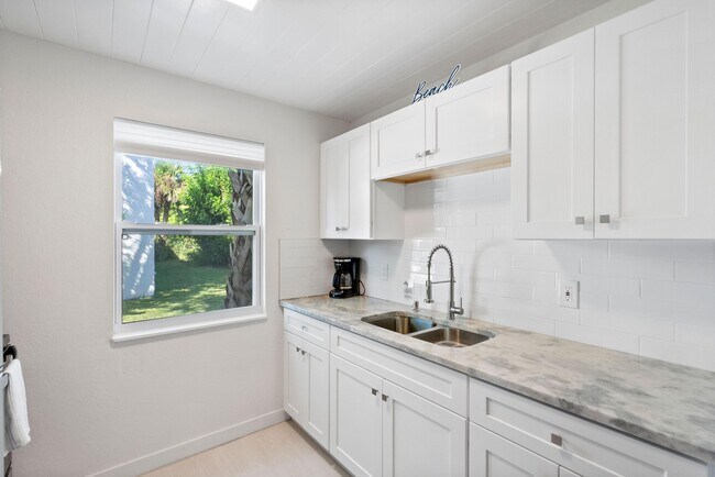 Photo - 670 Hernando St Unit C