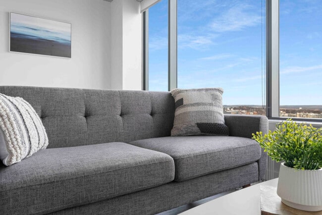 Building Photo - 2010 West End Ave Unit ID1313863P Rental