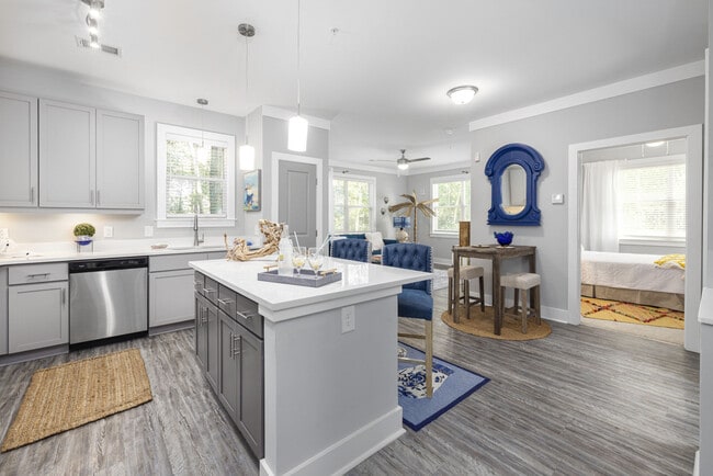 Photo - Park Circle Village