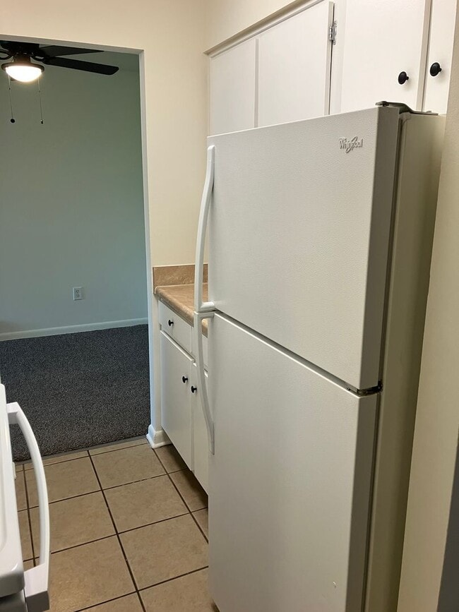 Photo - 1459 Henley Rd Unit 16-1459 Henley of Troy LLC