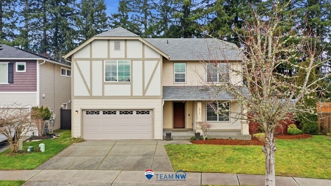 Building Photo - 3 bed 2.5 bath updated home in Tumwater School District - 2300 sq.ft. - fenced back yard.