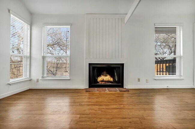 Photo - 1000 W 26th St Unit 220