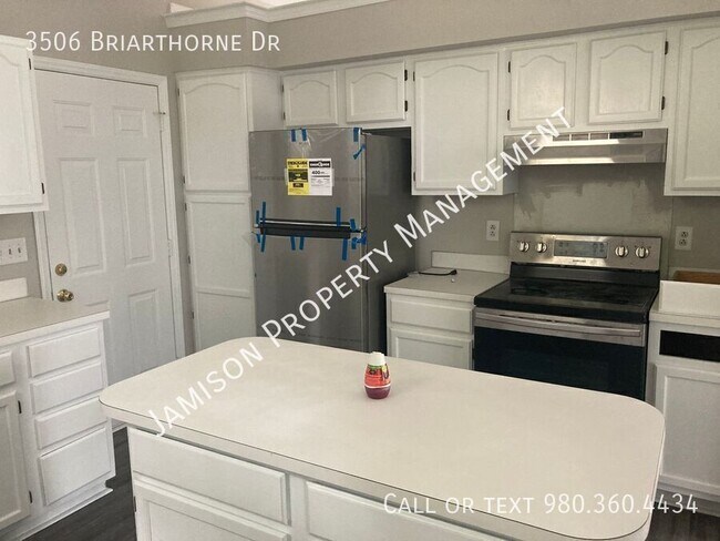 3506 Briarthorne Dr