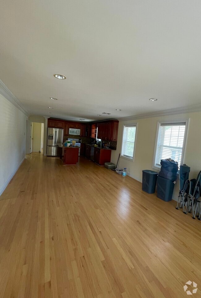 Building Photo - 59 Hill Ter Unit 59 HILL TERR Rental