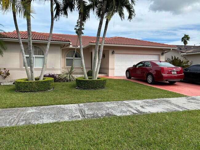 Photo - 15751 SW 141st Ct