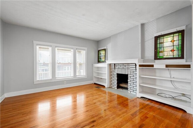 Photo - 1310 Wisconsin Ave