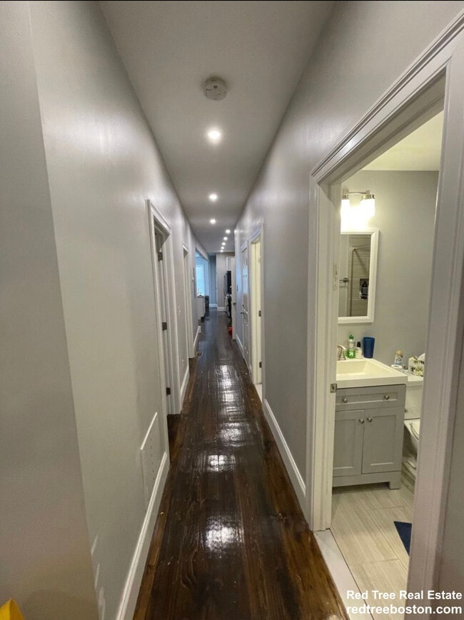 Photo - 91 Hillside St Unit 1