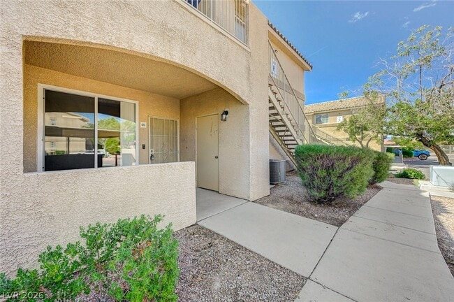Photo - 1401 N Michael Way Unit 123