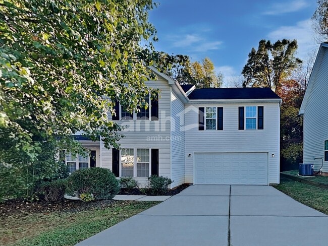 Building Photo - 132 Drewsbury Dr