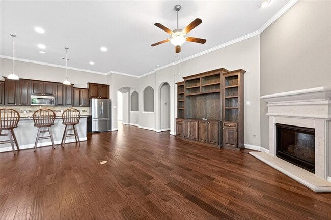 Photo - 14 S Sawbridge Cir