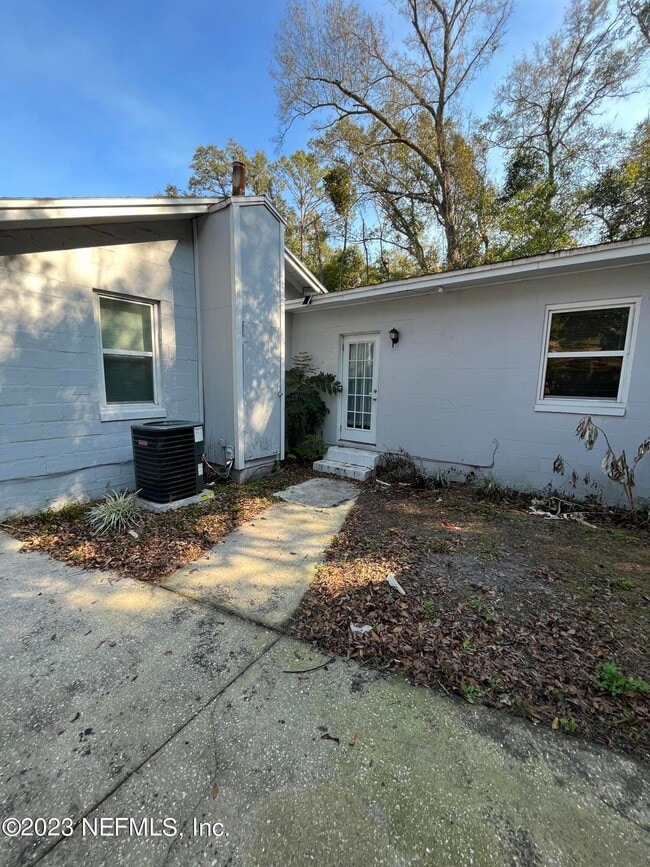 Photo - 2968 Green St