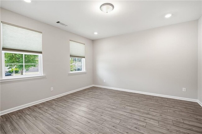 Photo - 4367 Waxwing St