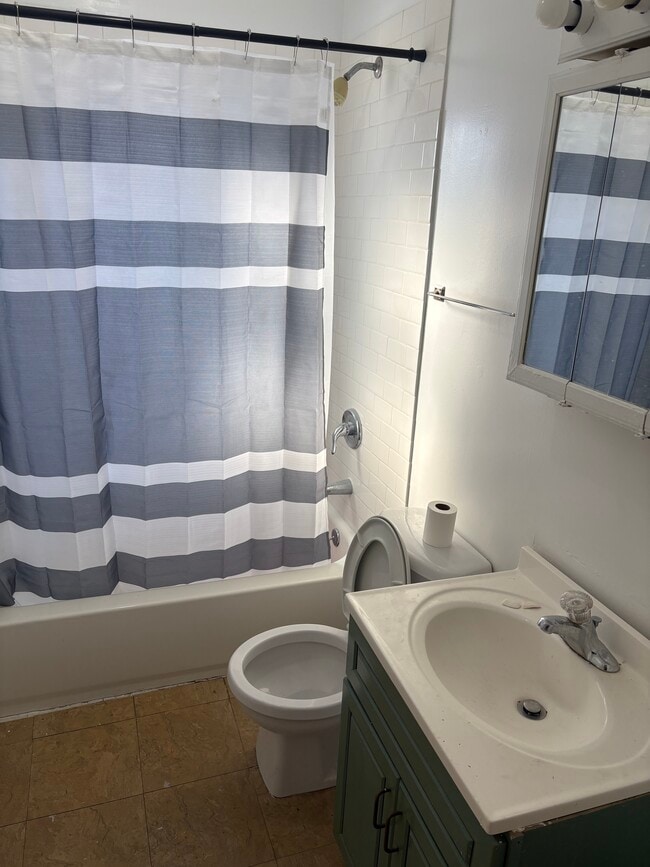 Photo - 12252 S Peoria St