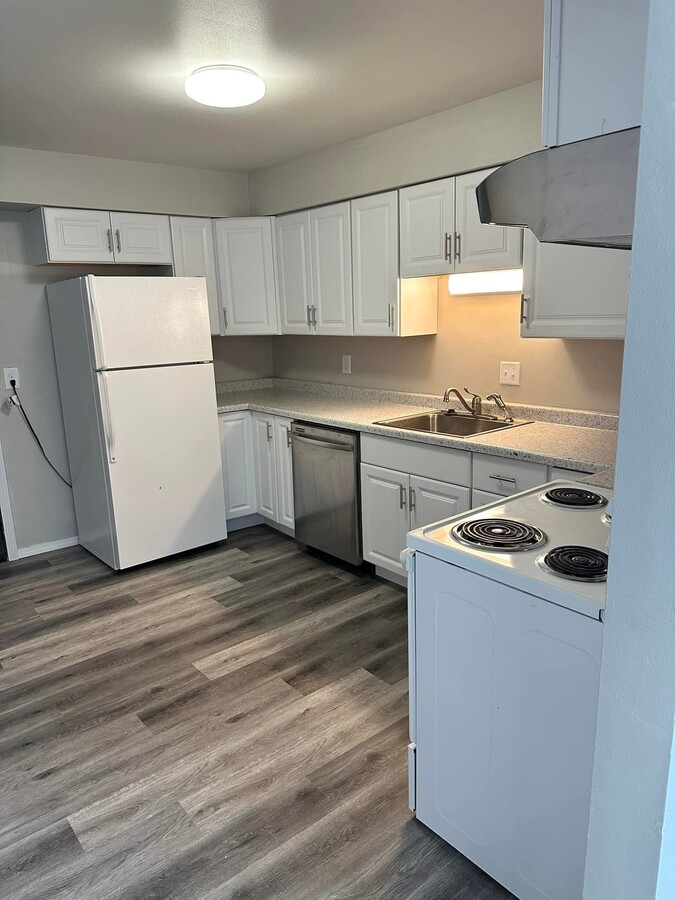Photo - 1122 W Cecil St