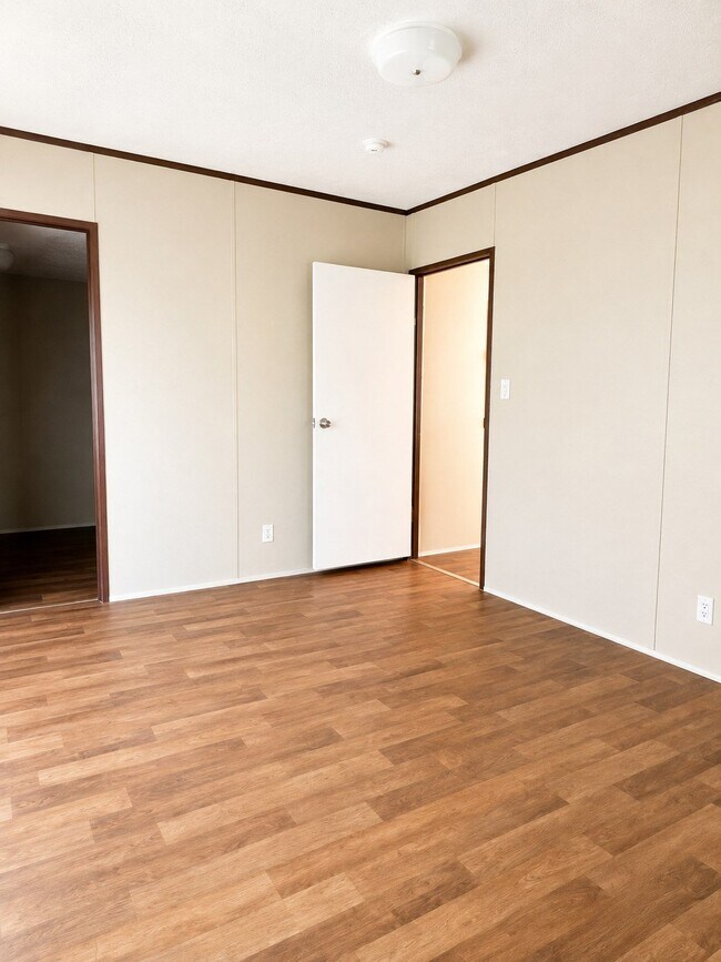 Photo - 125 Clays Ct