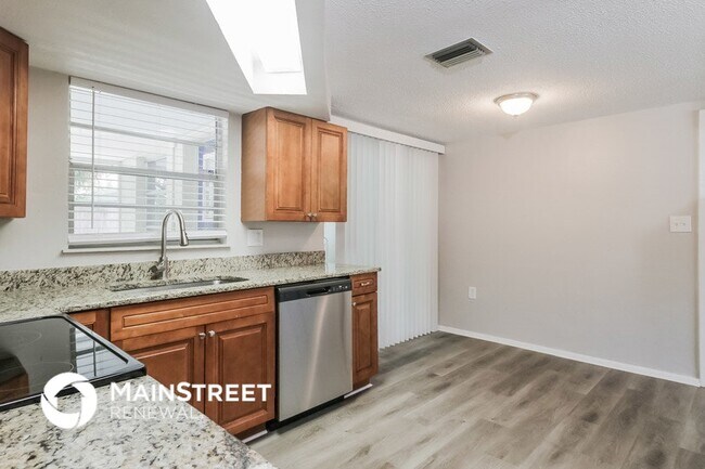 Photo - 7224 Parrot Dr