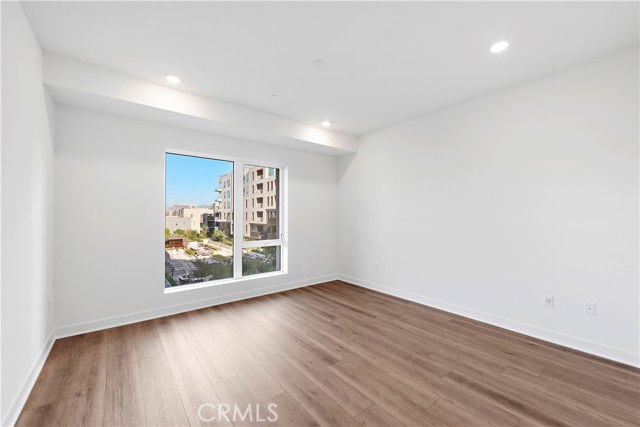 Photo - 3404 Rivington