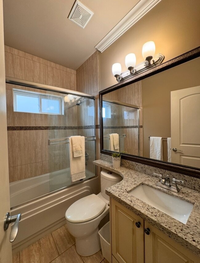 Photo - 8480 Francis Rd