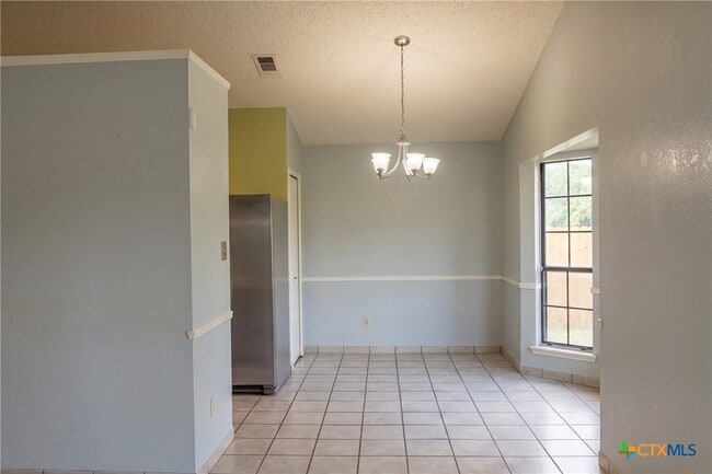 Photo - 2404 Fieldstone Dr