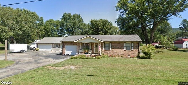 Building Photo - 766 Southside Dr