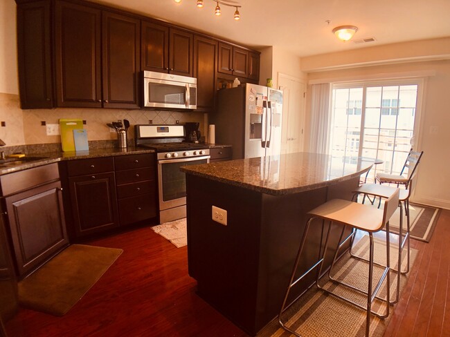 Photo - Beautiful and large 3 BR 2.5 BA townhouse/condo