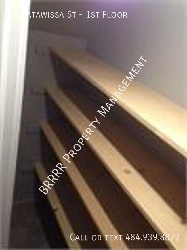 Photo - 22 Catawissa St Unidad 1st Floor