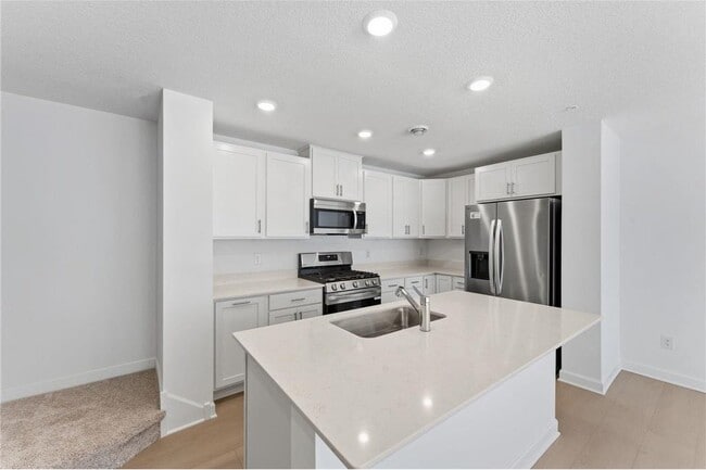 Photo - 15011 Adare Way