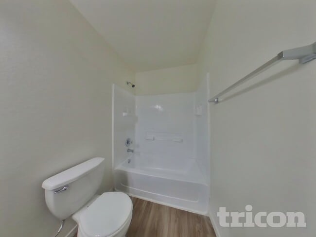 Photo - 2283 E Palm Beach Dr