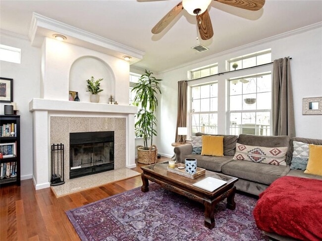 Photo - 1011 Cherico St