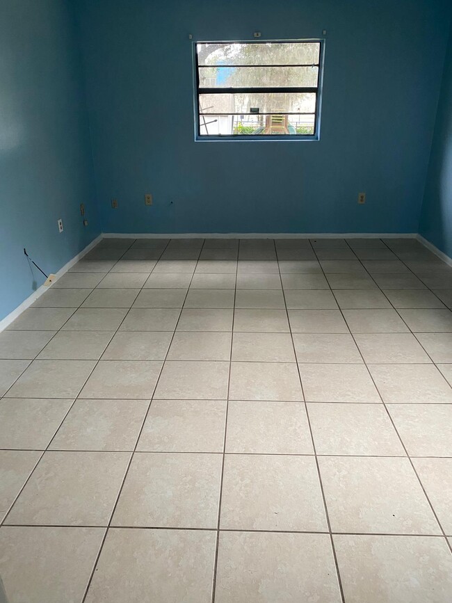 Photo - 1013 S Persimmon Ave