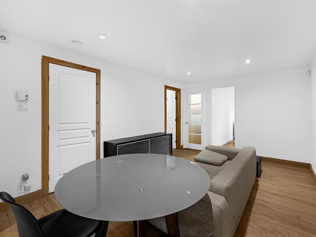 Photo - 3180 St Catherine St E