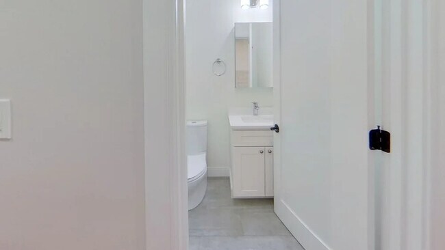 Photo - 79 Linden St Unit 2