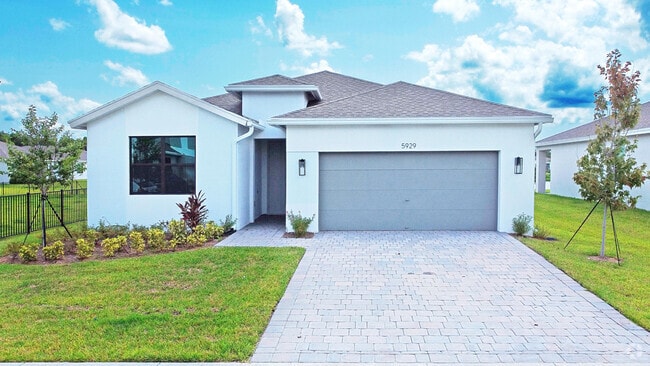 Building Photo - 5929 SE Sky Blue Cir Rental