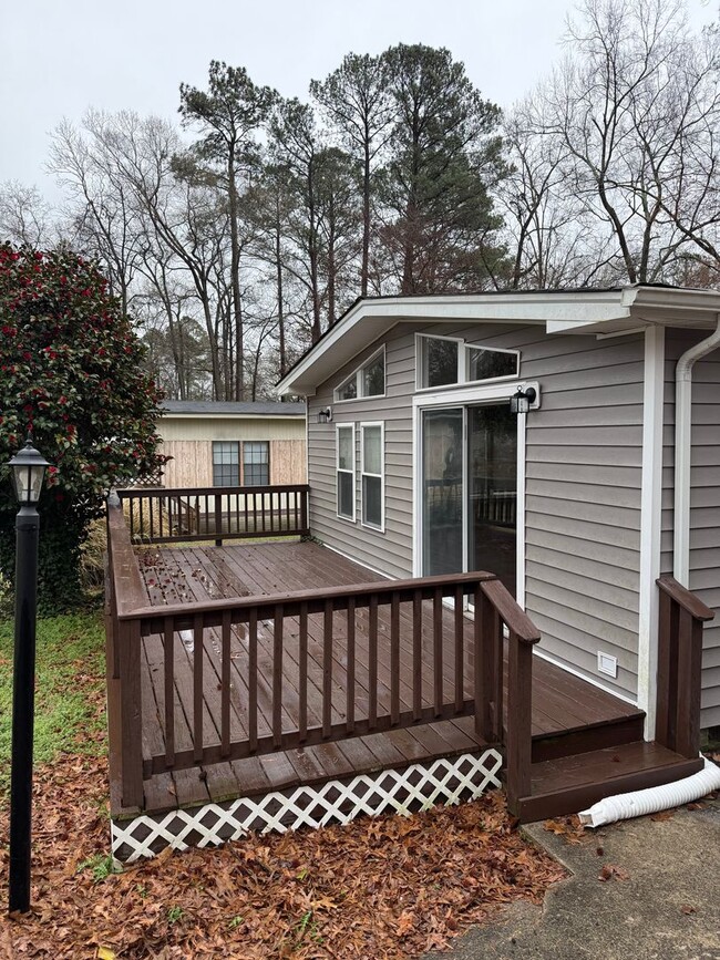 Photo - **Renovated**2 bed 2 bath home