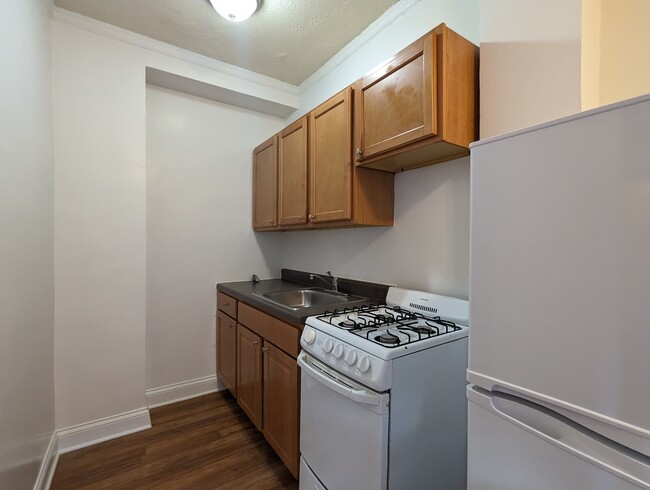 Photo - 5417 N Kenmore Ave