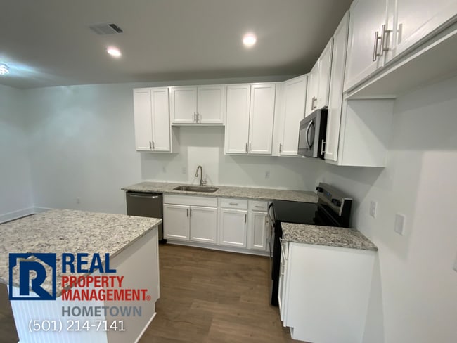Photo - 2265 Rosemary Dr Unit B