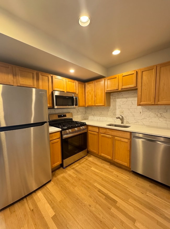 Photo - 393 W Broadway Unit 3