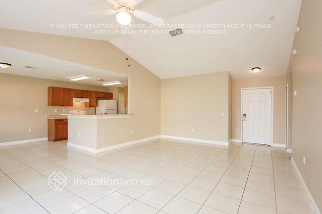 Photo - 530 Peace Dr