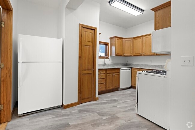 Building Photo - 111 Washington St Rental
